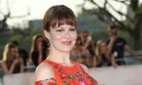 ‘Peaky Blinders’ Actor Helen McCrory Dies of Cancer at 52