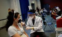 J&J Scientists Refute Idea That COVID-19 Vaccine’s Design Linked to Clots