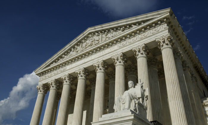 The Supreme Court of the United States in Washington on May 7, 2019. (Samira Bouaou/The Epoch Times)