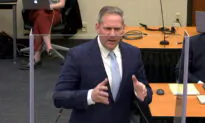 Jurors Start Considering Verdict in Chauvin Case After Closing Arguments