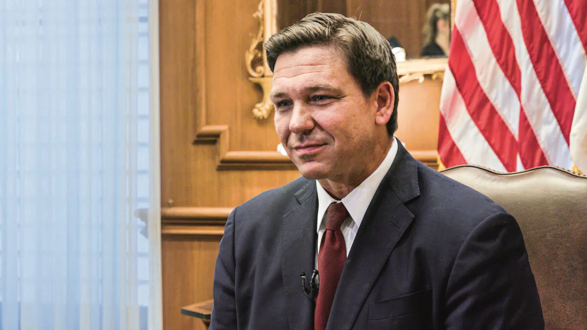 Floridа Gov. Ron DeSantis is pictured in the governor's office in Tallahassee, Fla., on April 1, 2021. (The Epoch Times)