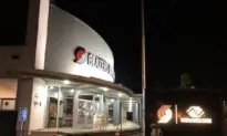 Portland Rioters Smash Windows at Popeye’s, Boys and Girls Club