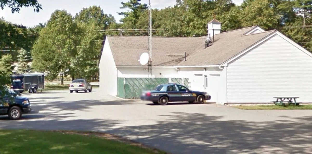 The police department in Kingston, N.H., is seen in an undated photograph. (Google Maps)