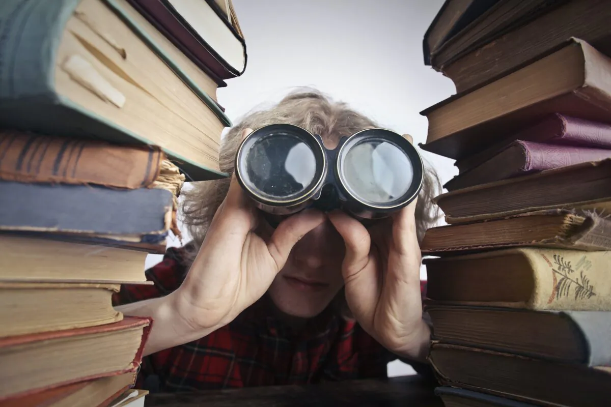 Looking for a great book?  (Andrea Piacquadio/Pexels)