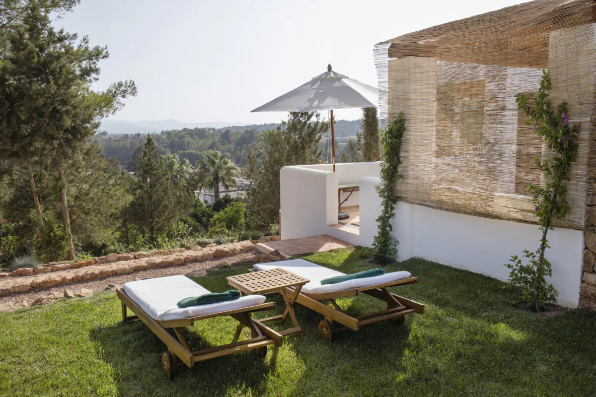 Cas Gasi is nestled amid lush greenery. (Courtesy of Cas Gasi)