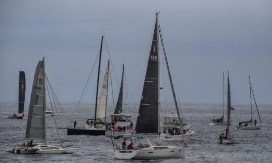 Parkinson’s Disease Sufferer Takes on Sailing Regatta