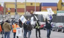 Ottawa Tables Back to Work Bill to End Strike at Port of Montreal