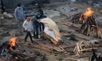 China Suspends Cargo Flights to COVID-19 Stricken India, Disrupting Shipment of Medical Supplies, While Promising to ‘Help’