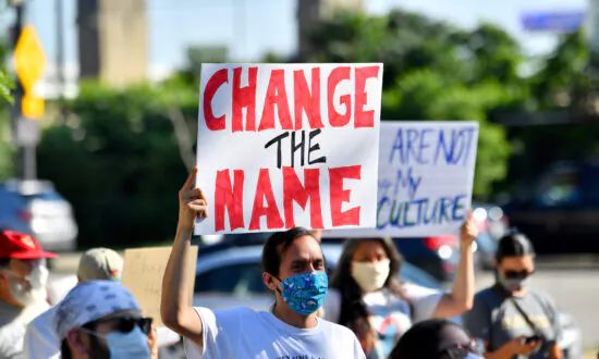 Washington Governor Signs Ban On Native American Names, Mascots in Schools