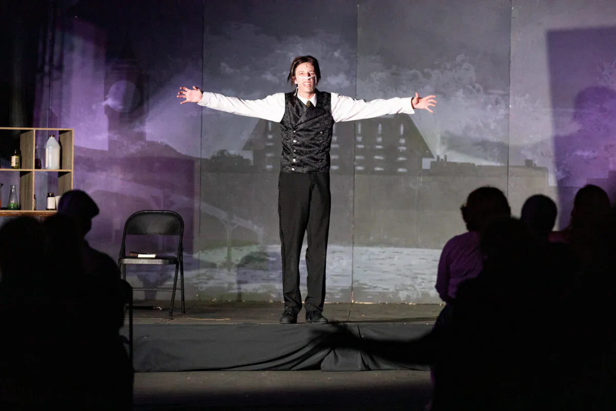 The Braver Players Theatre club actors, crewmembers, and parents put on Jekyll and Hyde: The Musical for a live audience in Costa Mesa, Calif., while complying with statewide measures for COVID-19 safety on Aug. 5, 2020. The play was originally set to release in March 2020. (John Fredricks/The Epoch Times)