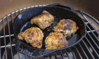 Crispy Cast Iron Chicken Thighs