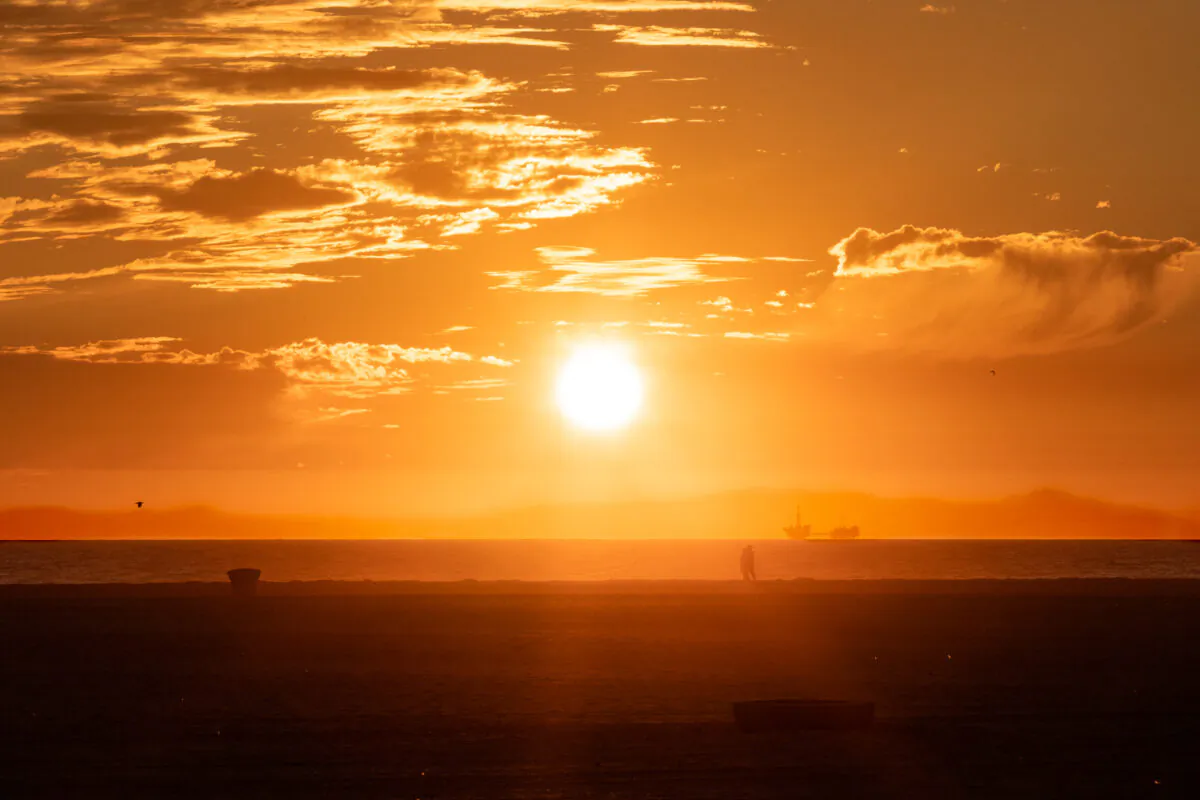 Catalina Island, seen from Huntington Beach, Calif., on Oct. 5, 2020. (John Fredricks/The Epoch Times)