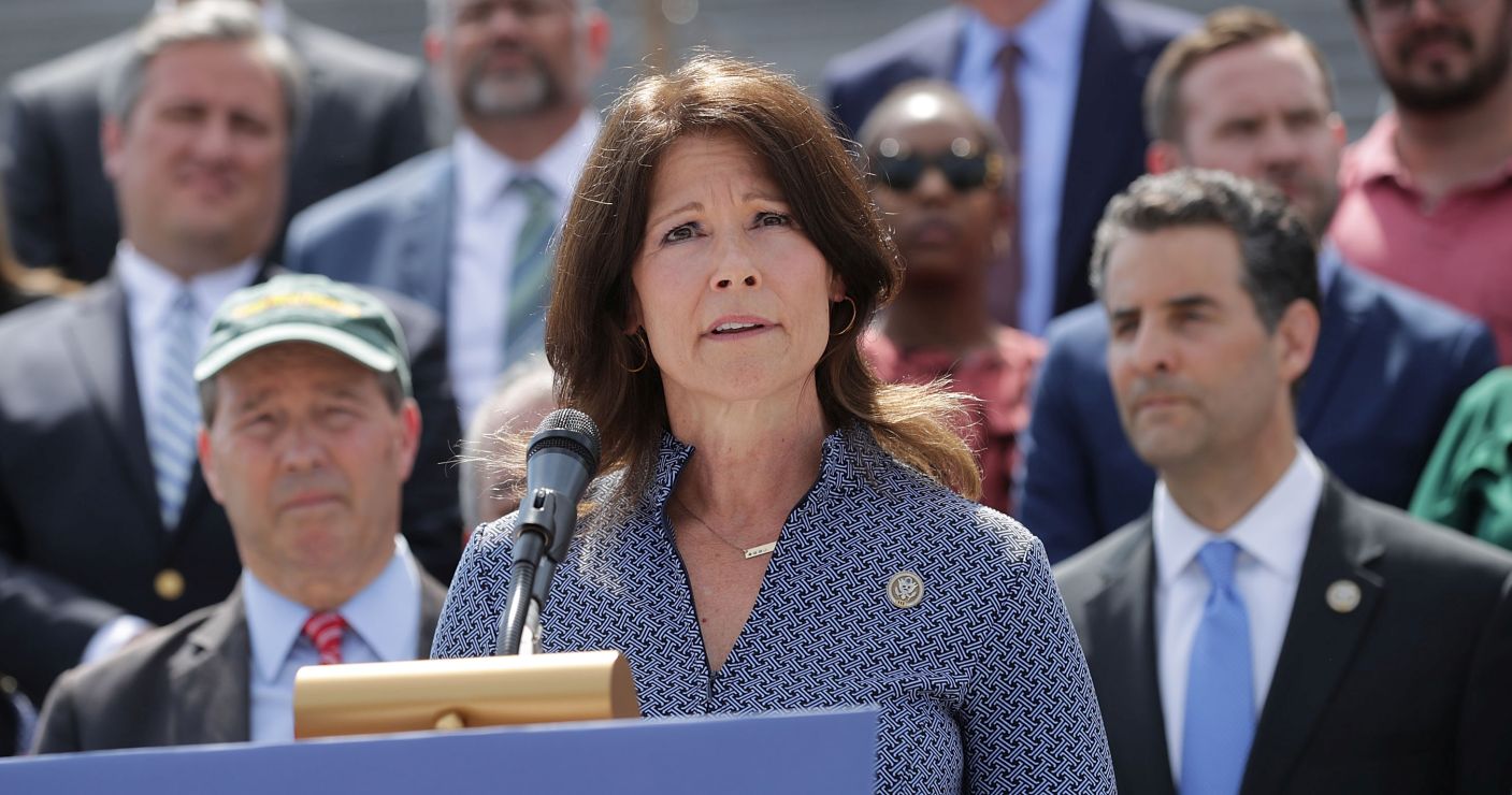 House Passes Bill to Ban Use of Forced Arbitration in Lawsuits Involving Sexual Assault and Harassment Cases - Vimarsana News