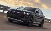 2021 Buick Envision Essence FWD