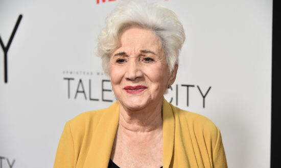Olympia Dukakis, Oscar-Winning ‘Moonstruck’ Star, Dies at 89