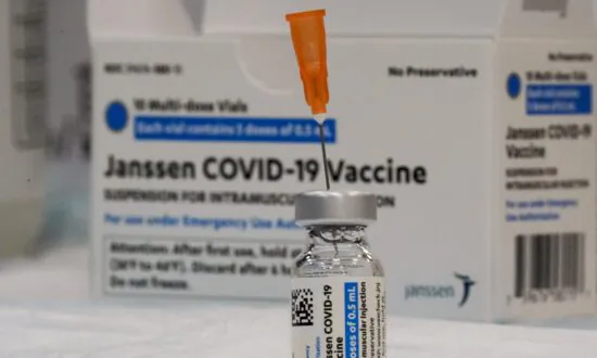 US Extends Expiration Dates for J&J COVID-19 Vaccine by 6 Weeks