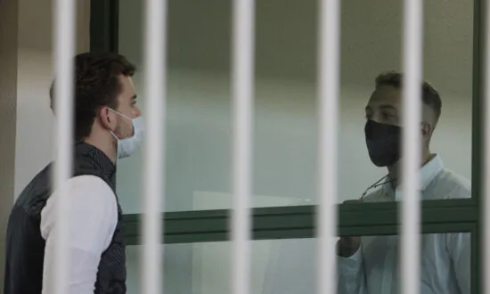 Italian Court Hands 2 US Tourists Life Sentences for Murdering Police Officer as Teens