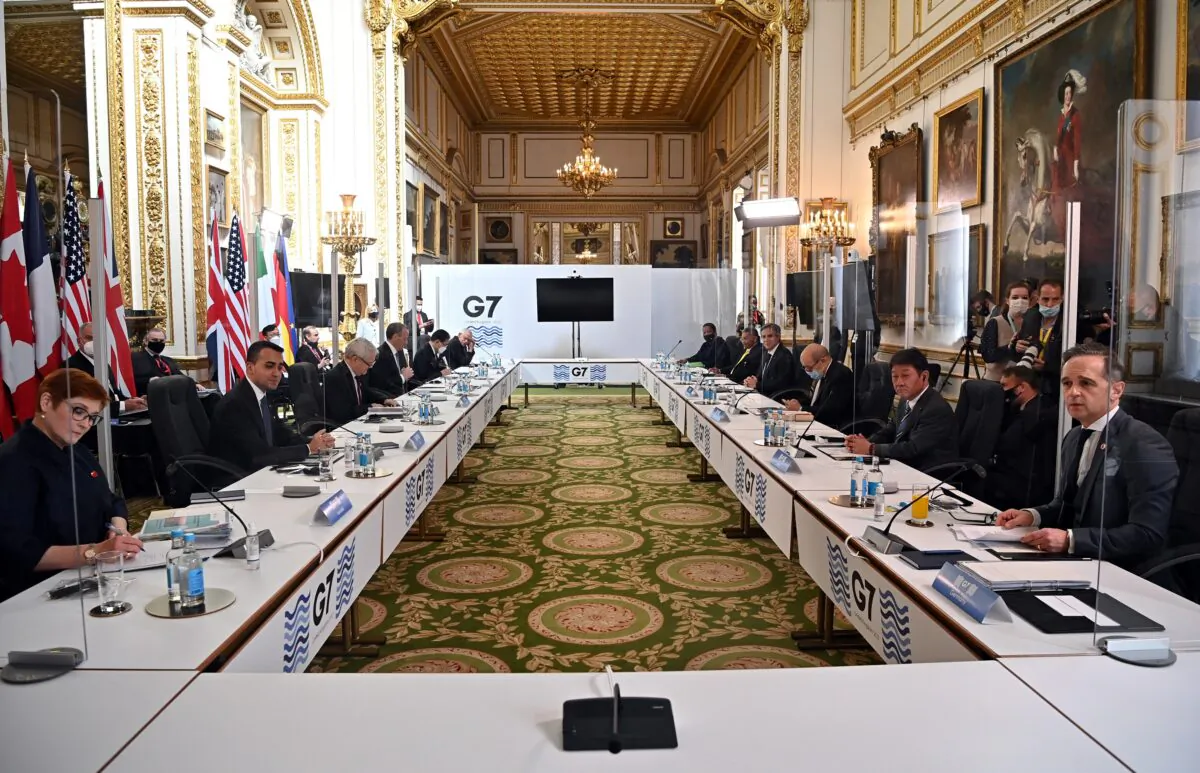 Attendees take part in G-7 foreign ministers meeting in London, UK, on May 5, 2021. (Ben Stansall/Pool via Reuters)