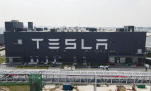 Why Is Elon Musk so Sweet on China?