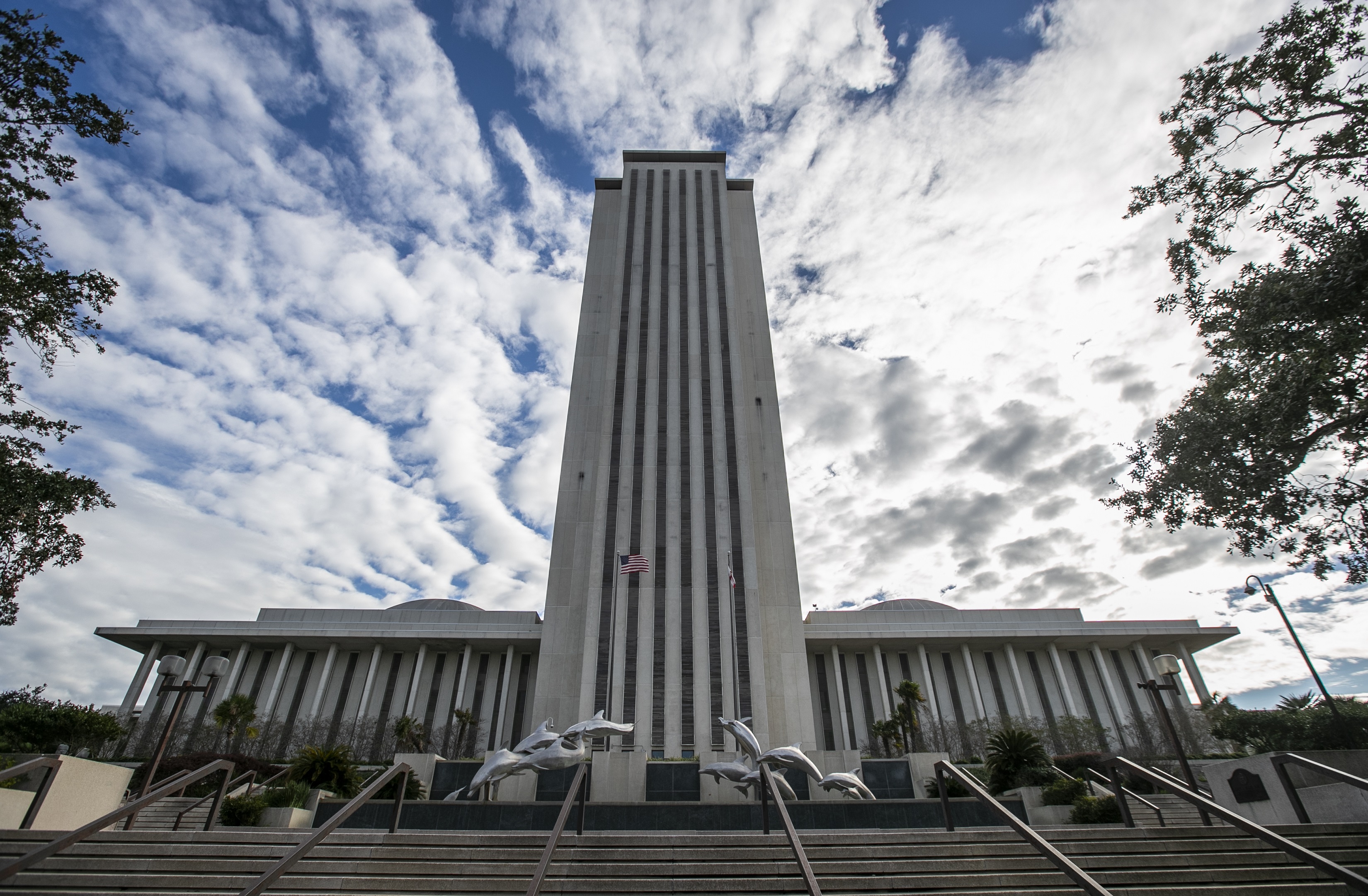Florida Legislators Vote to Extend Protections for Health Care Providers - Vimarsana News