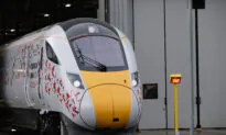 UK Rail Disruption Caused by Train Cracks Expected to Last for Weeks