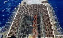 US Navy Seizes Weapons in Arabian Sea Likely Bound for Yemen