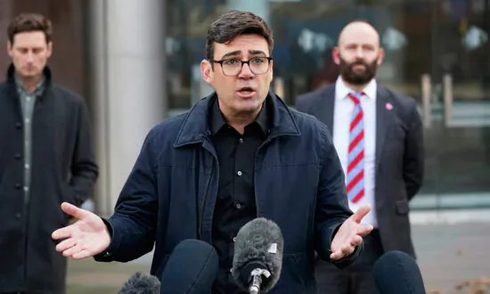UK Labour Party Should End ‘Civil War,’ Focus on Delivery: Manchester Mayor