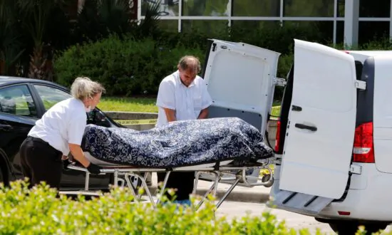 One Dead in Shooting at US Immigration Office in Orlando, Suspect in Custody