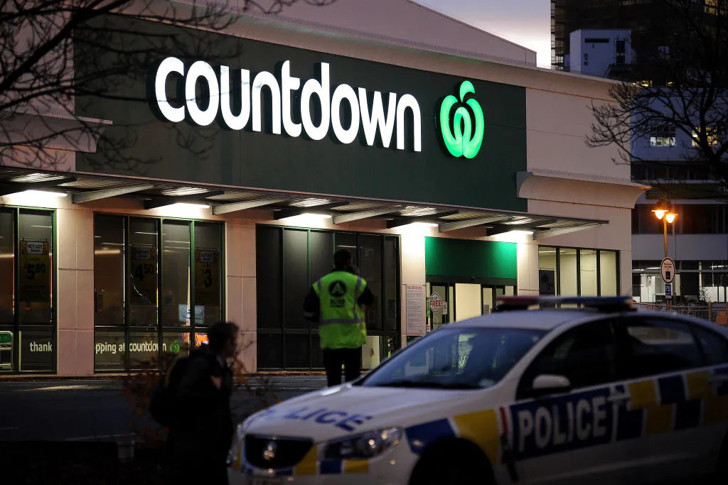 A police car is observed blocking an entrance to the Dunedin Central Countdown in Dunedin, New Zealand on May 10, 2021. (Joe Allison/Getty Images)