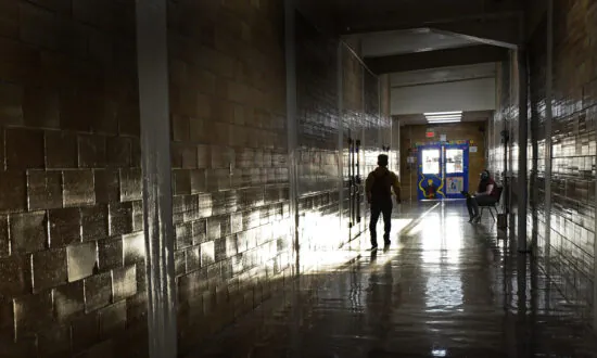 US Schools Fight to Keep Students Amid Fear of Dropout Surge