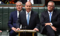 The Government Backs Chinese Students’ Return: Australian Treasurer