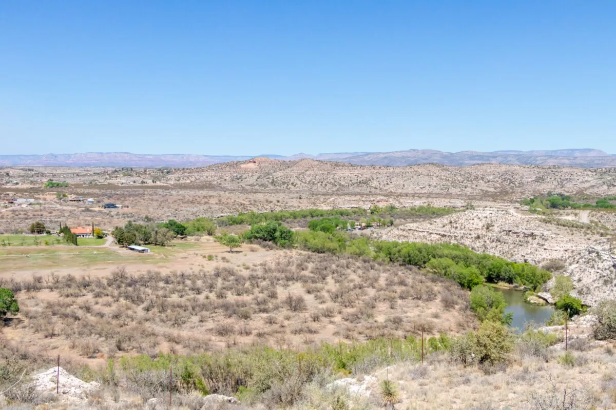 Arizona's 200-square-mile Verde Valley. (Dennis Lennox)