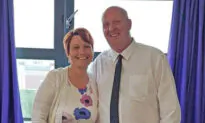 Teenage Sweethearts From 1994 Rekindle Their Love for Each Other, Marry 20 Years Later