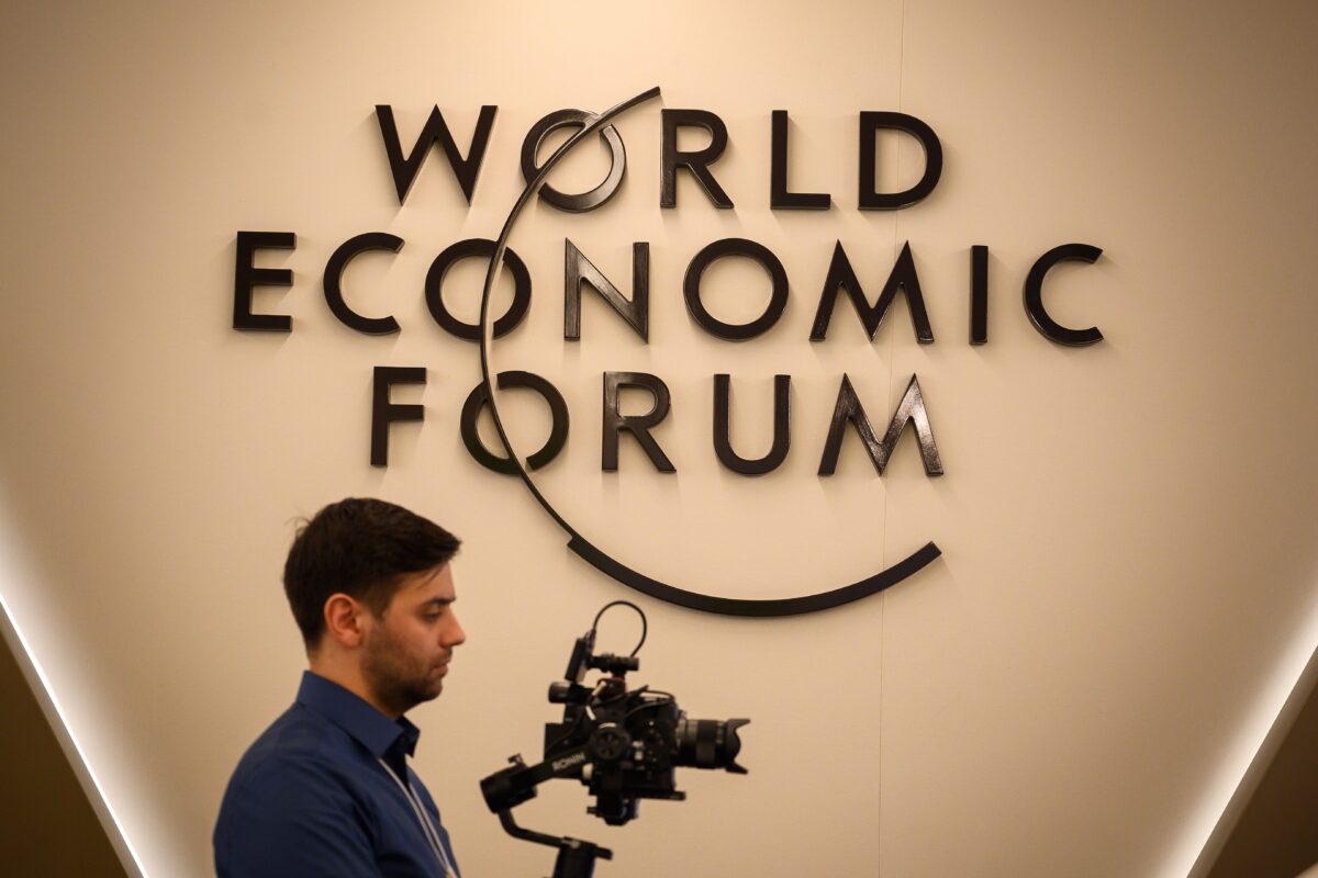 NextImg:14 Million Jobs Will Be Slashed Globally by 2027 Owing to AI and ESG Standards: WEF