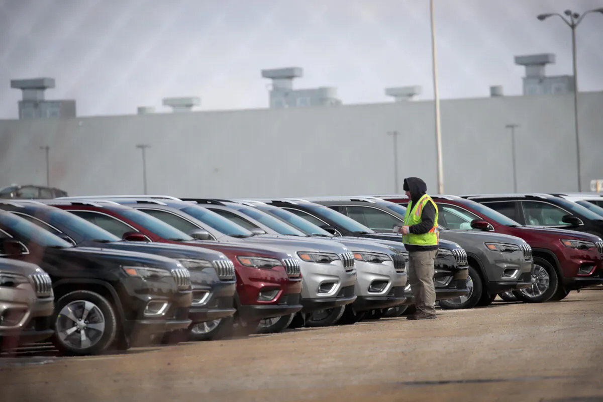 Jeep Cherokees sit on a lot at Fiat Chryslers's Belvidere Assembly Plant in Belvidere, Ill., on Feb. 27, 2019. (Scott Olson/Getty Images)