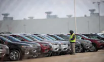 Illinois Jeep Cherokee Factory to Cut Over 1,600 Jobs Amid Global Chip Shortage
