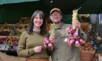 London Couple Find Success in Lockdown After Launching Grocery Delivery Venture