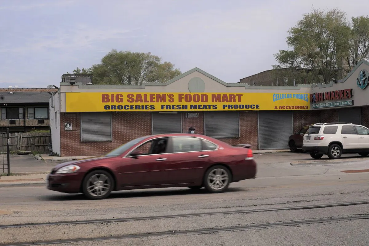 Big Salem's Food Mart in Chicago, Illinois, on May 20, 2021. (Cara Ding/Epoch Times)