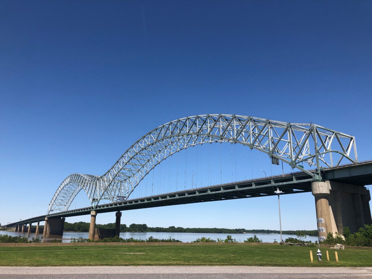 US--Interstate 40 Bridge