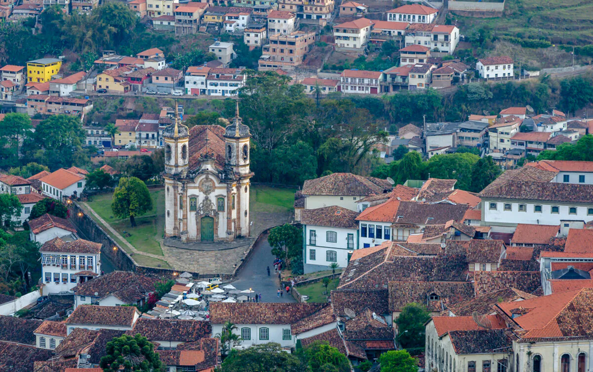 The Brazilian town of Ouro Preto originated in the 17th century, when in 1693 gold was discovered in the region. Most of the town’s architecture reflects its colonial Portuguese heritage. (Robert Napiorkowski/Shutterstock)