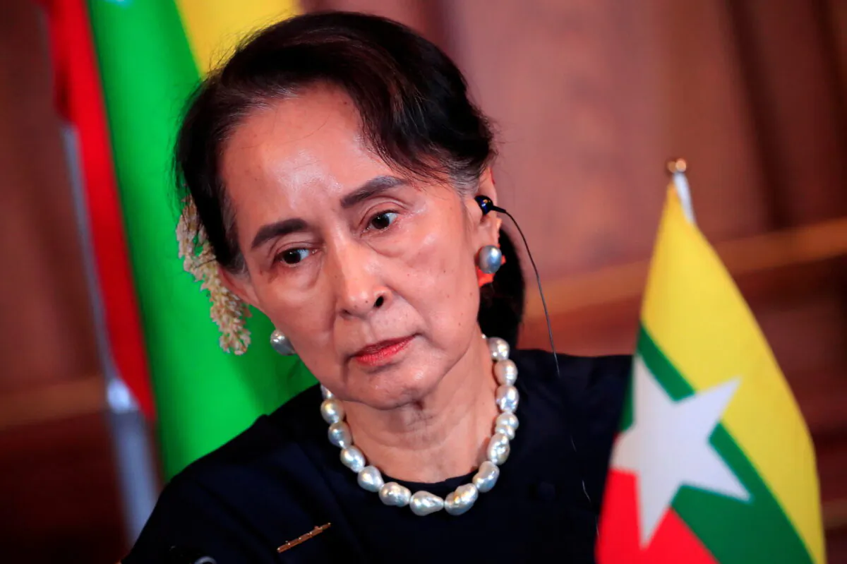 Burma's State Counsellor Aung San Suu Kyi attends the joint news conference of the Japan-Mekong Summit Meeting at the Akasaka Palace State Guest House in Tokyo, Japan on Oct. 9, 2018. (Franck Robichon/Pool via Reuters)