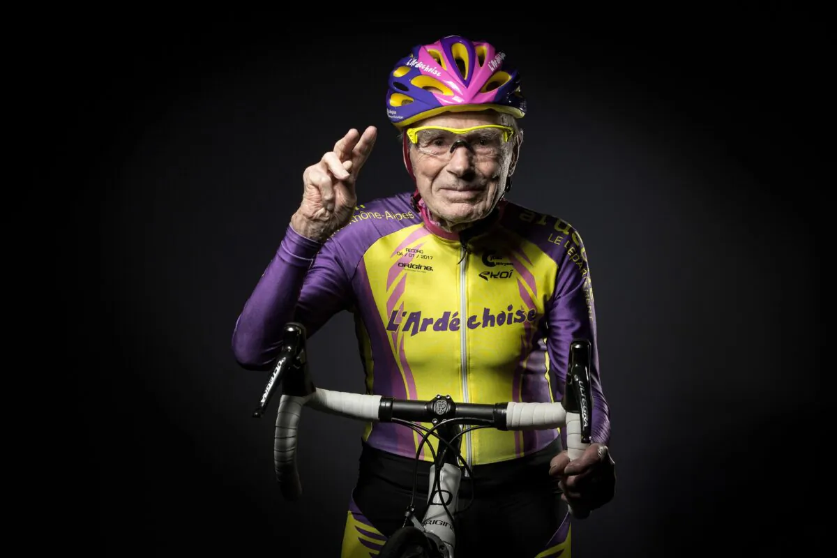 French 105-year-old Robert Marchand poses during a photo session in Paris on Jan. 5, 2017. (Joel Saget/AFP via Getty Images)