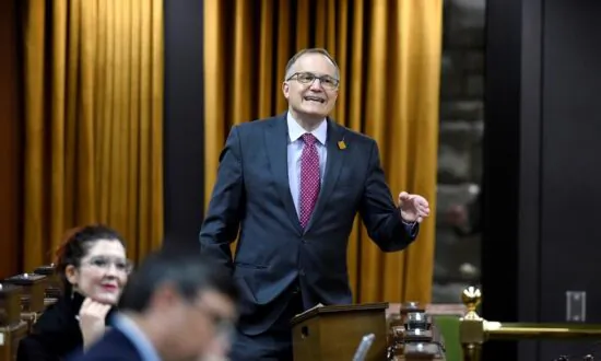 NDP Demands Federal Wage-Subsidy Clawbacks, but Critics Question Feasibility