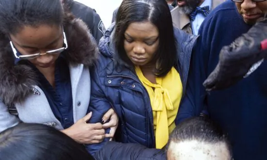 Epstein Guards Slapped With 100 Hours of Community Service in Deal With DOJ