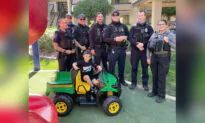 Police Officers Answer Family’s Prayer, Gift Gator Tractor Toy to Boy After His Was Stolen