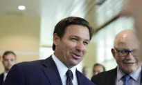Florida Gov. DeSantis Pardons Violators of Masks Mandates, Social Distancing Rules