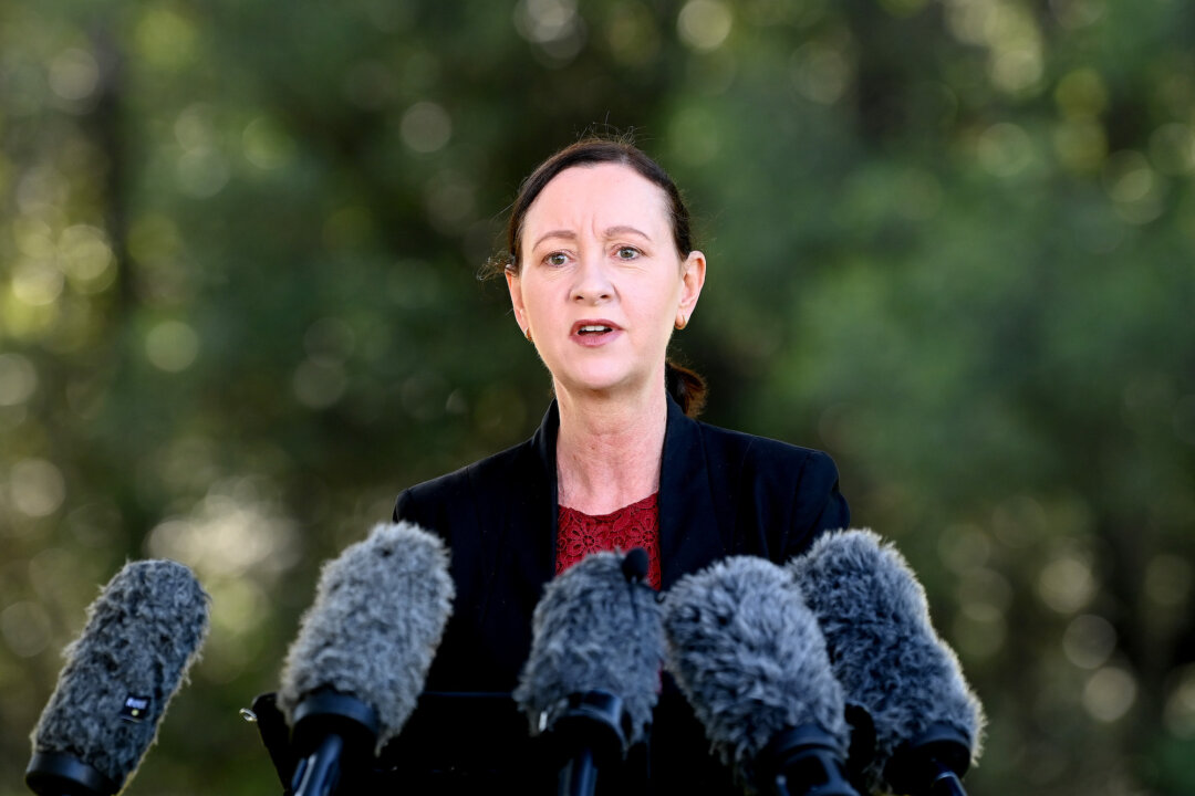 Queensland Extends Mandatory Vaccination for All Health Workers by Dec. 17
