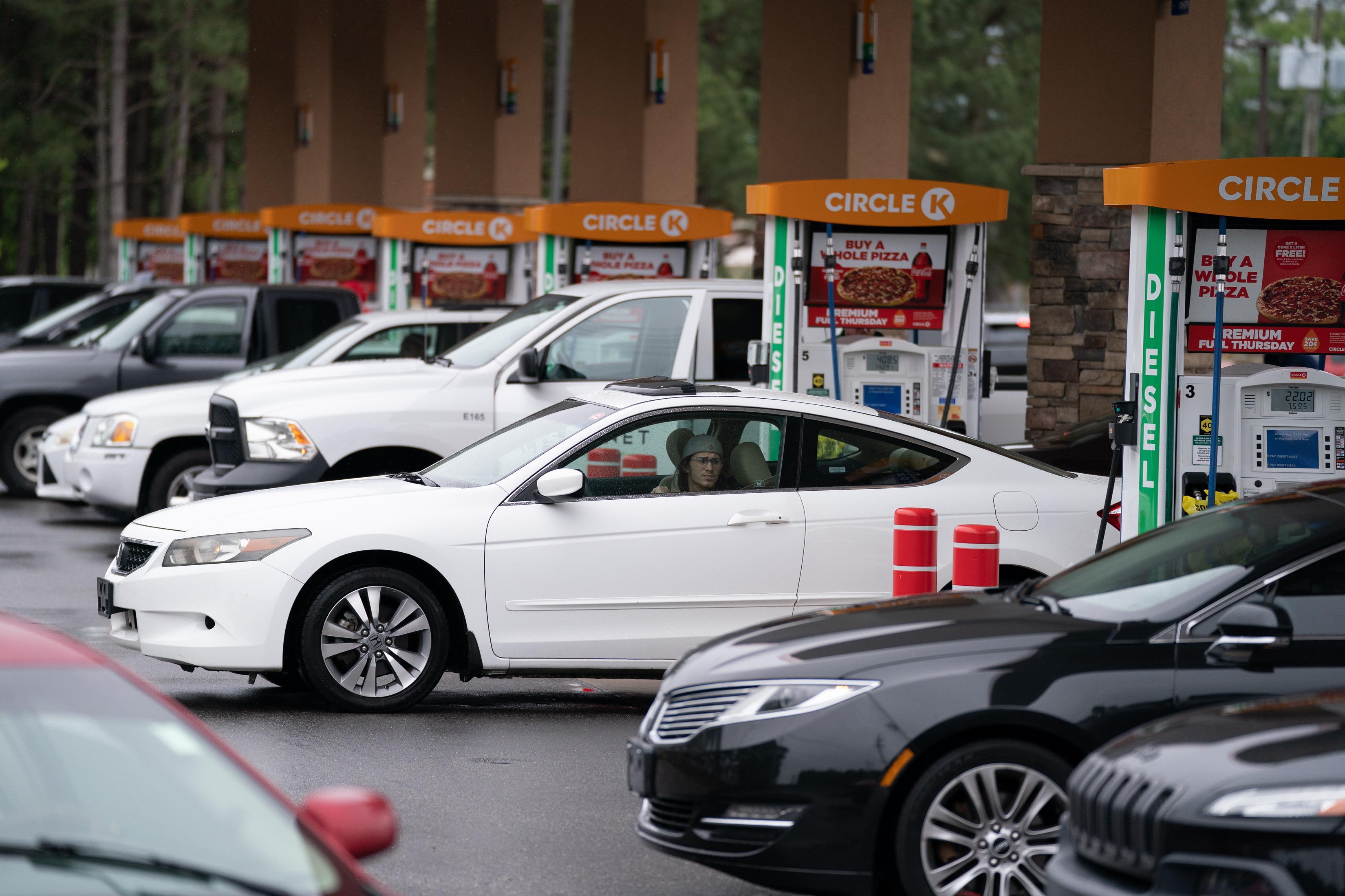 Memorial Day Weekend 2021: What to Expect on Gas Prices, Availability - Vimarsana News
