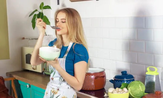 Maintain a Healthy Weight With These Natural Antiobesity Agents