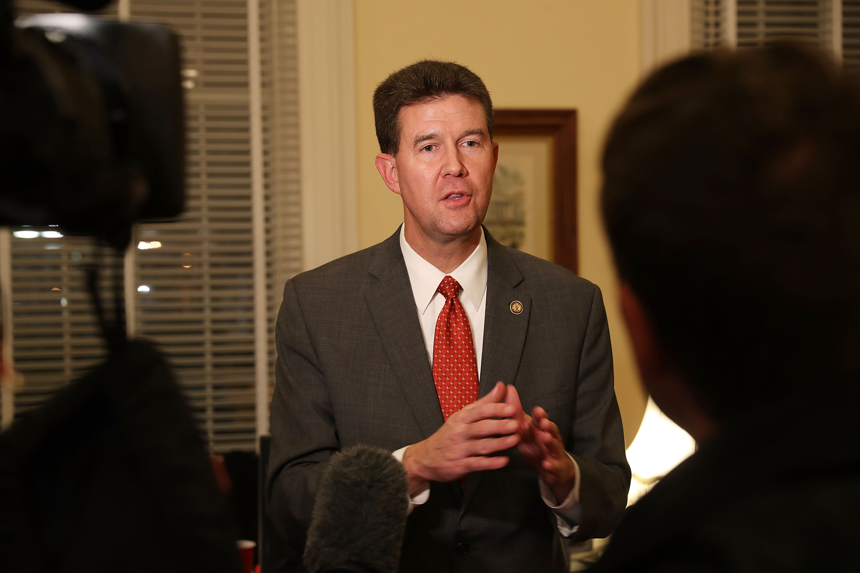 14 States Urge Supreme Court to Block New Alabama Redistricting Ordered by Lower Court - Vimarsana News